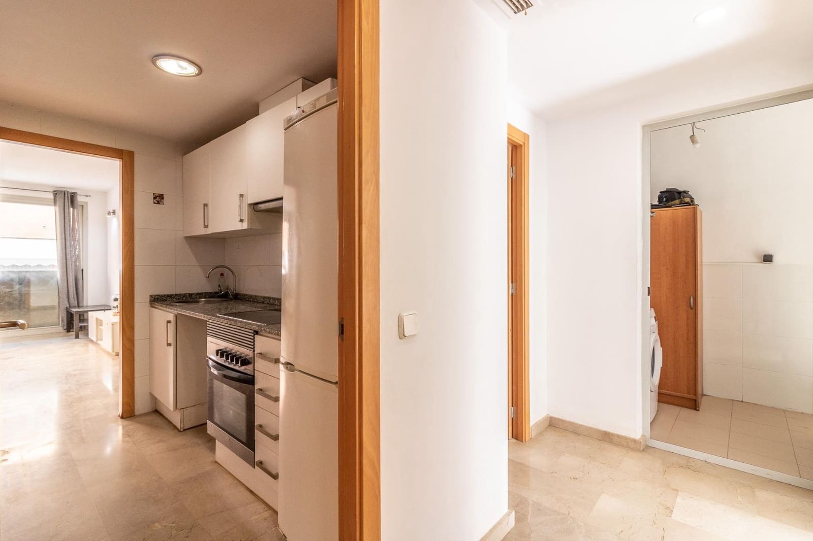 2 slaapkamer Flat te koop in L'Alcudia - € 112.000 (Ref: 9360154)