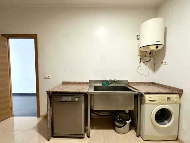 Commercieel te huur in L'Alcúdia - € 500 (Ref: 9360155)