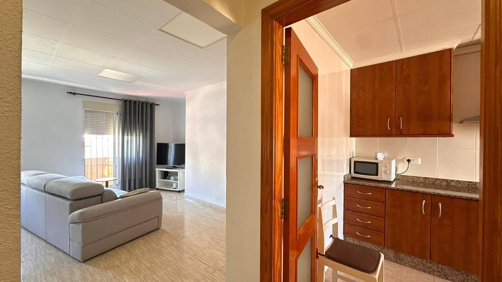 2 soverom Leilighet til salgs i Carlet med garasje - € 130 000 (Ref: 9360156)