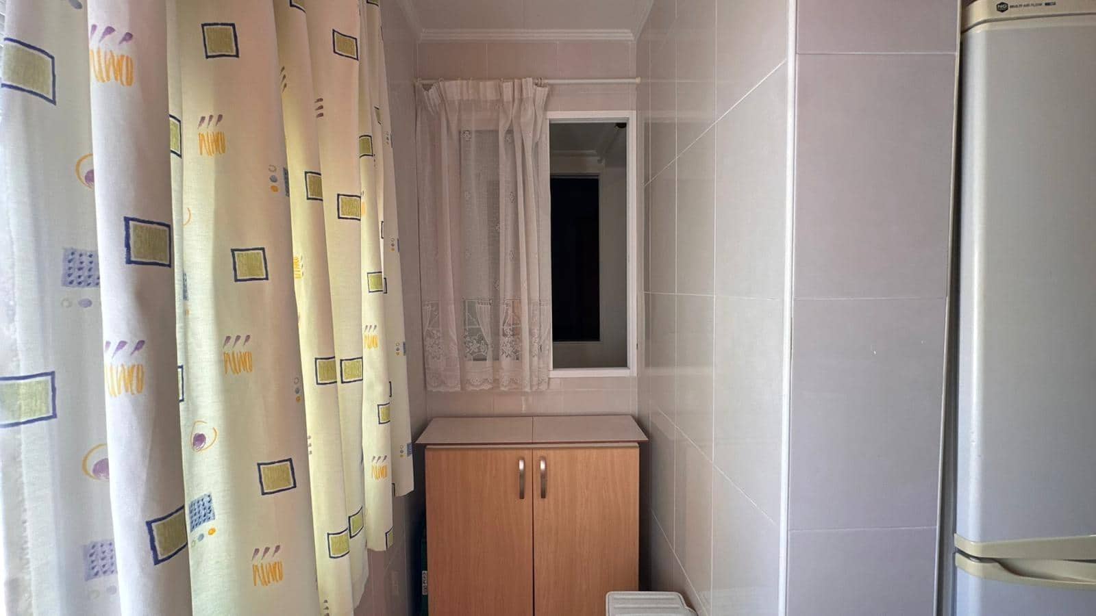 2 soverom Leilighet til salgs i Carlet med garasje - € 130 000 (Ref: 9360156)