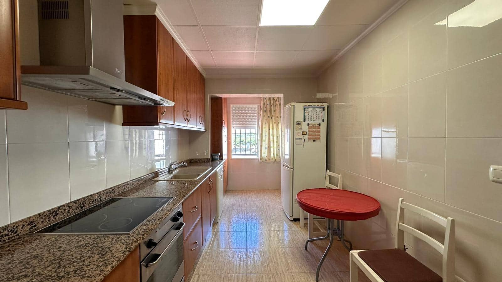 2 soverom Leilighet til salgs i Carlet med garasje - € 130 000 (Ref: 9360156)