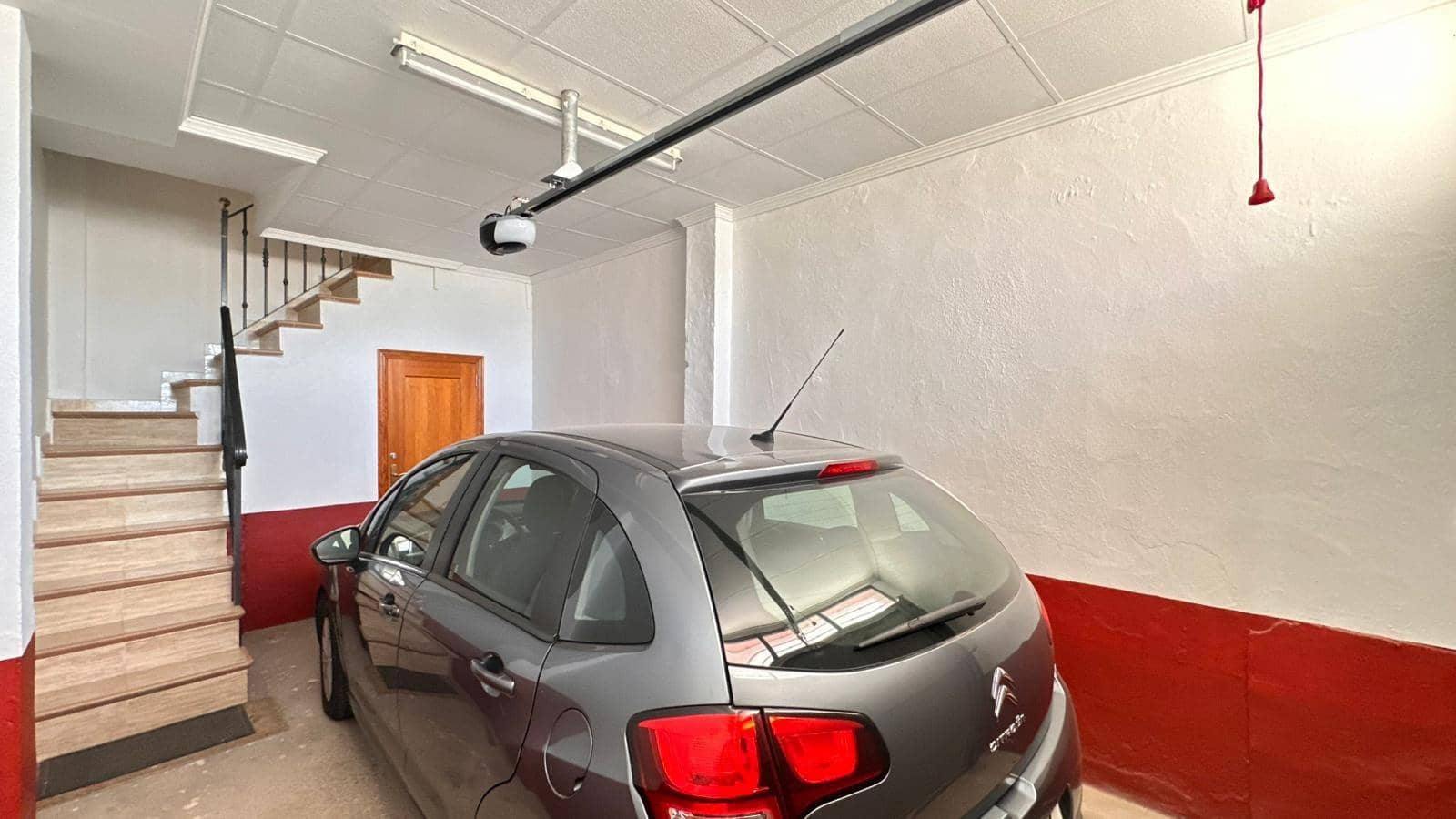 2 soverom Leilighet til salgs i Carlet med garasje - € 130 000 (Ref: 9360156)