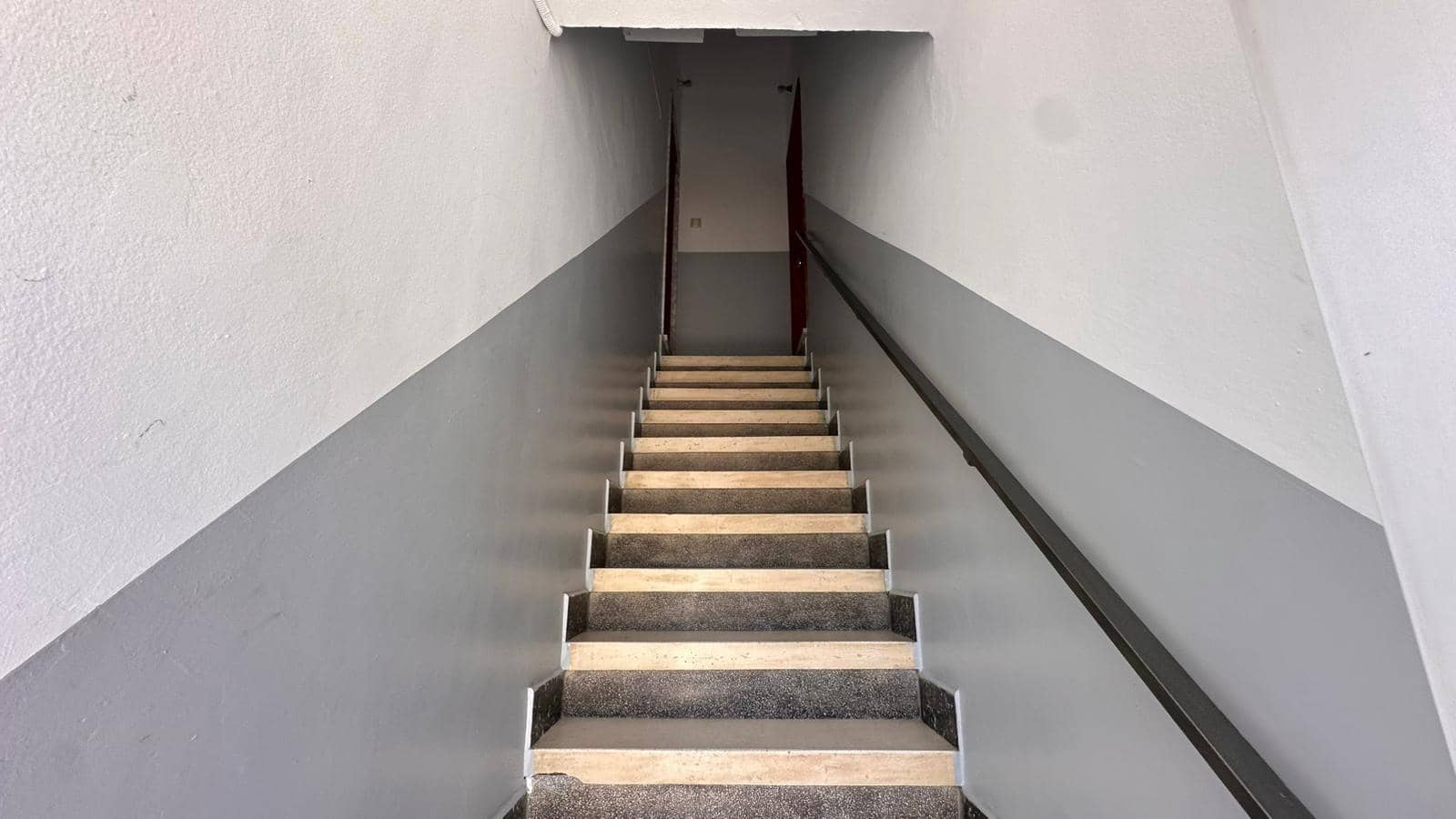 2 soverom Leilighet til salgs i Carlet med garasje - € 130 000 (Ref: 9360156)