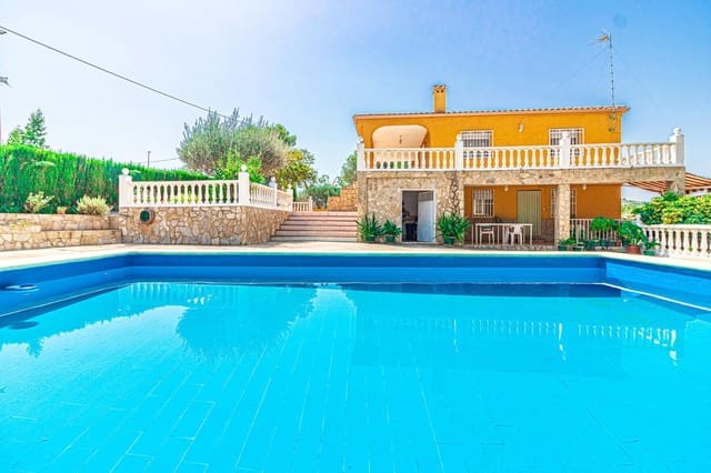 4 soveværelse Villa til salg i Alberic med swimmingpool - € 270.000 (Ref: 9360159)