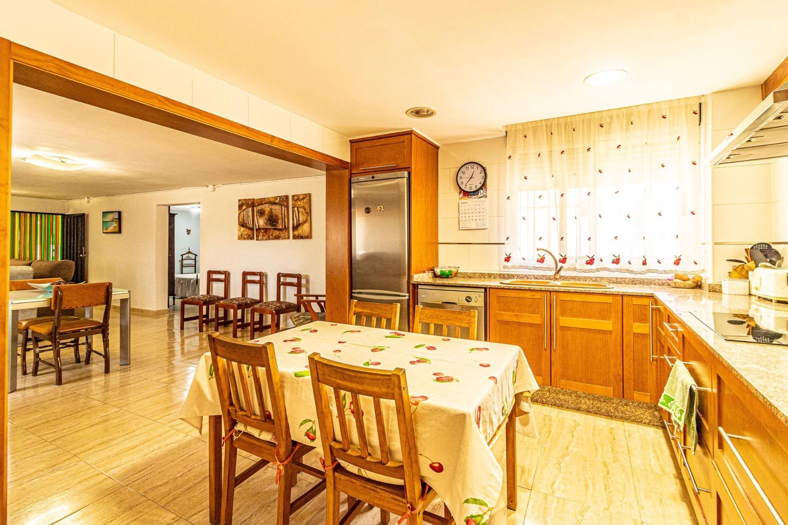 4 soveværelse Villa til salg i Alberic med swimmingpool - € 270.000 (Ref: 9360159)