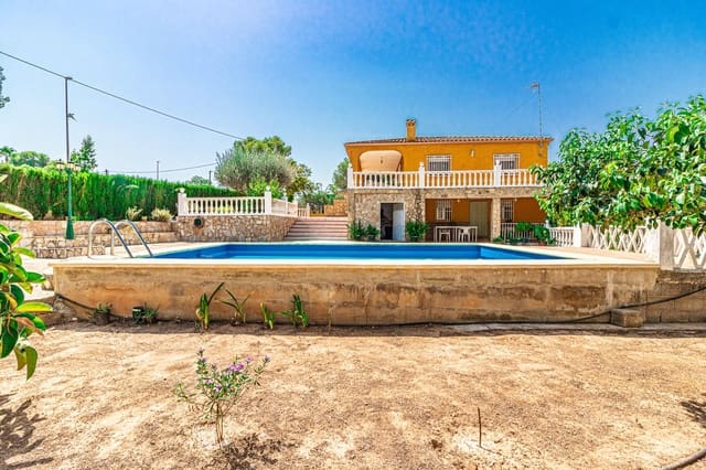 4 soveværelse Villa til salg i Alberic med swimmingpool - € 270.000 (Ref: 9360159)