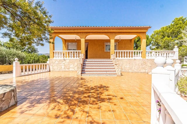 4 soveværelse Villa til salg i Alberic med swimmingpool - € 270.000 (Ref: 9360159)