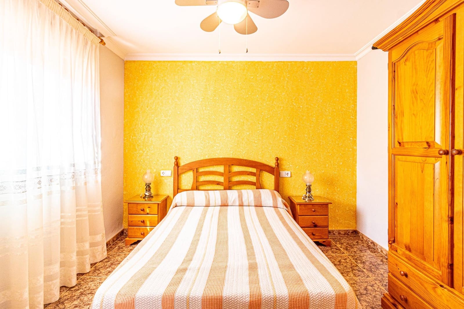 4 soveværelse Villa til salg i Alberic med swimmingpool - € 270.000 (Ref: 9360159)