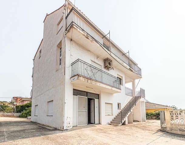 Chalet de 7 habitaciones en Alginet en venta con piscina garaje - 218.500 € (Ref: 9360164)