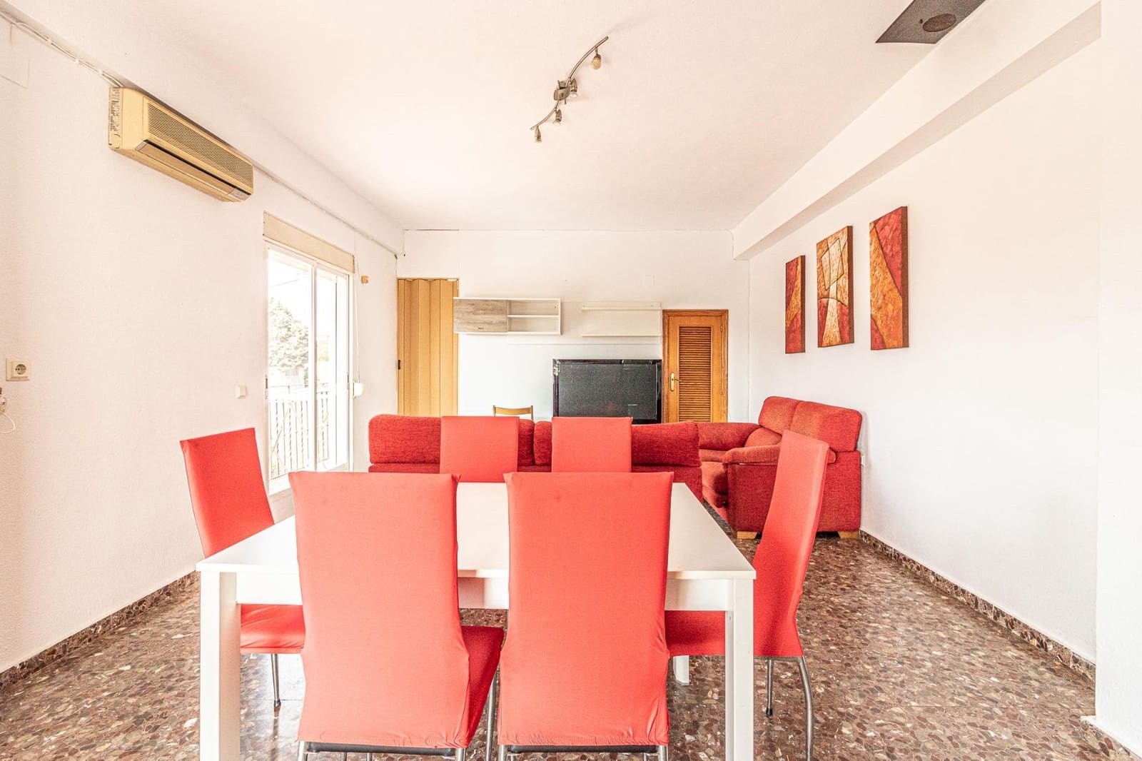 Chalet de 7 habitaciones en Alginet en venta con piscina garaje - 218.500 € (Ref: 9360164)