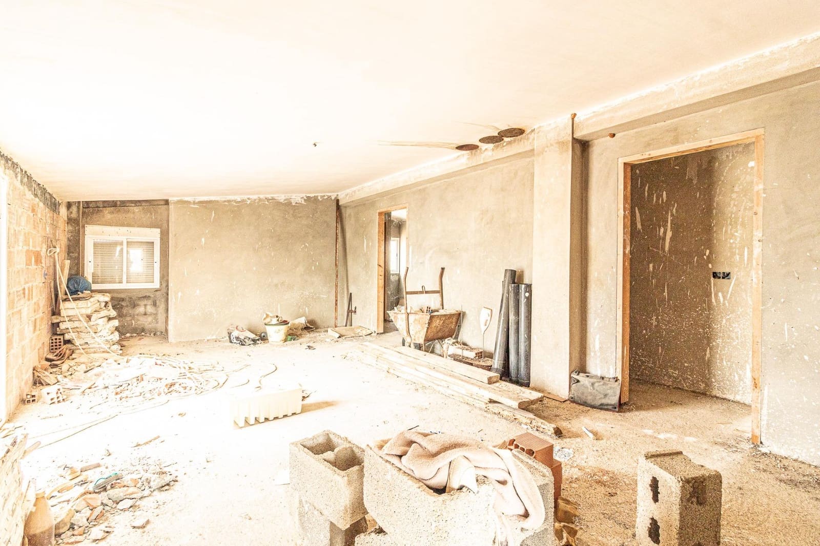 Chalet de 7 habitaciones en Alginet en venta con piscina garaje - 218.500 € (Ref: 9360164)