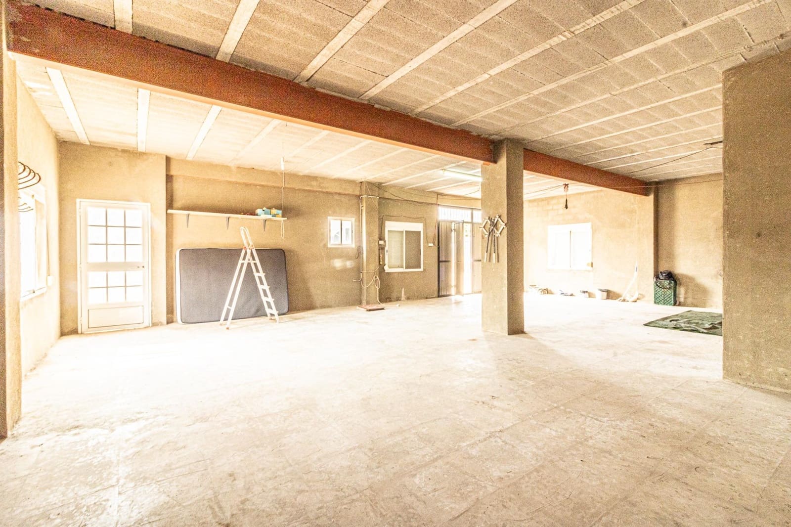 Chalet de 7 habitaciones en Alginet en venta con piscina garaje - 218.500 € (Ref: 9360164)