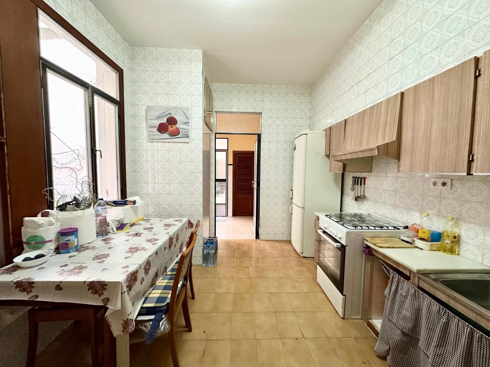 6 bedroom Townhouse for sale in Carlet - € 180,000 (Ref: 9360168)