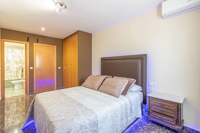 3 makuuhuone Asunto myytävänä paikassa L'Alcúdia - 145 000 € (Ref: 9360169)