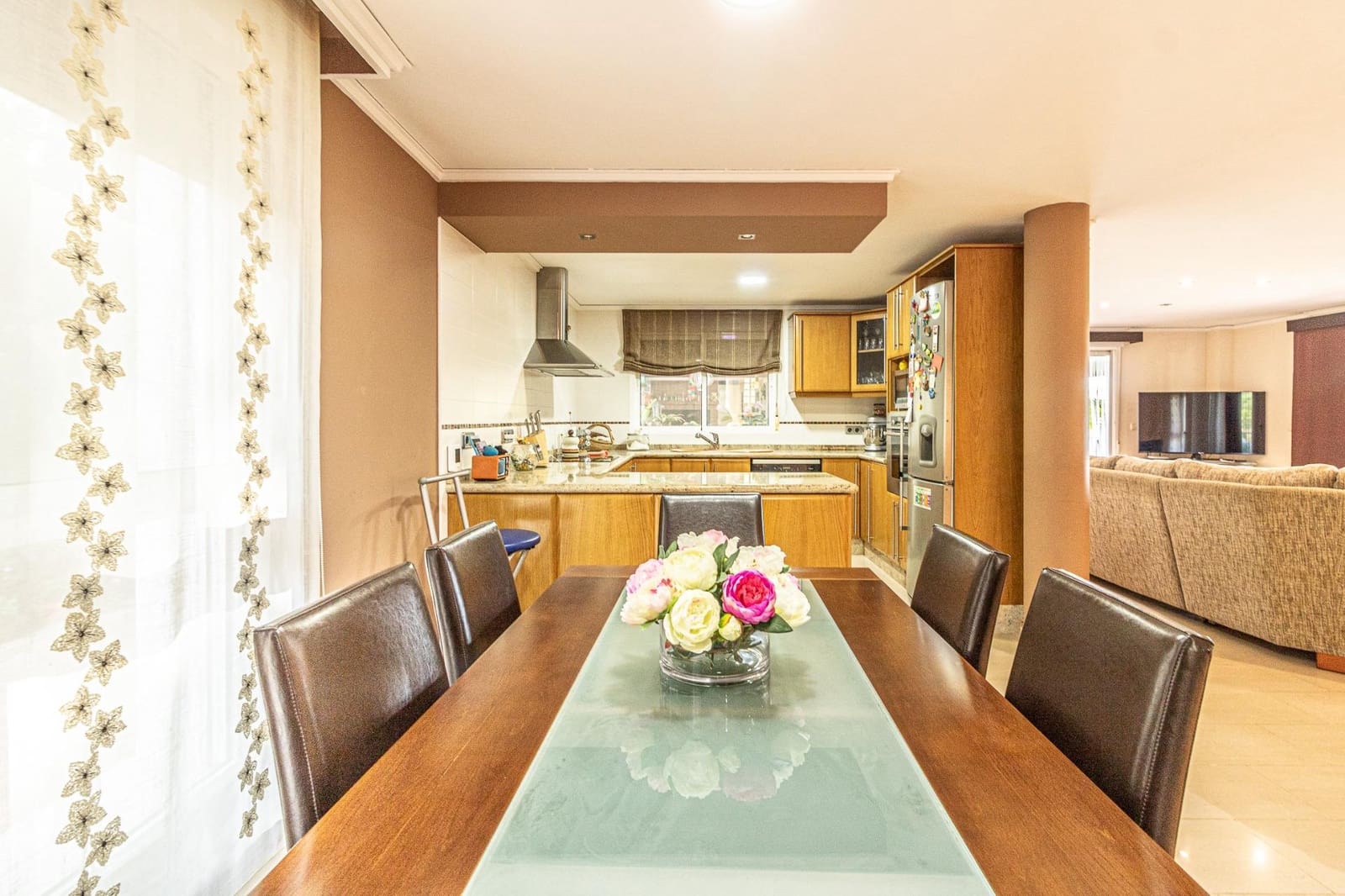 4 makuuhuone Huvila myytävänä paikassa Alberic mukana uima-altaan 
autotalli - 360 000 € (Ref: 9360170)