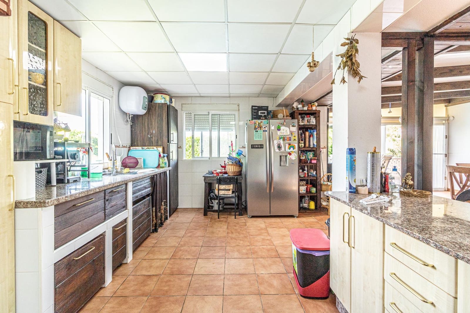 4 makuuhuone Huvila myytävänä paikassa Alberic mukana uima-altaan 
autotalli - 360 000 € (Ref: 9360170)