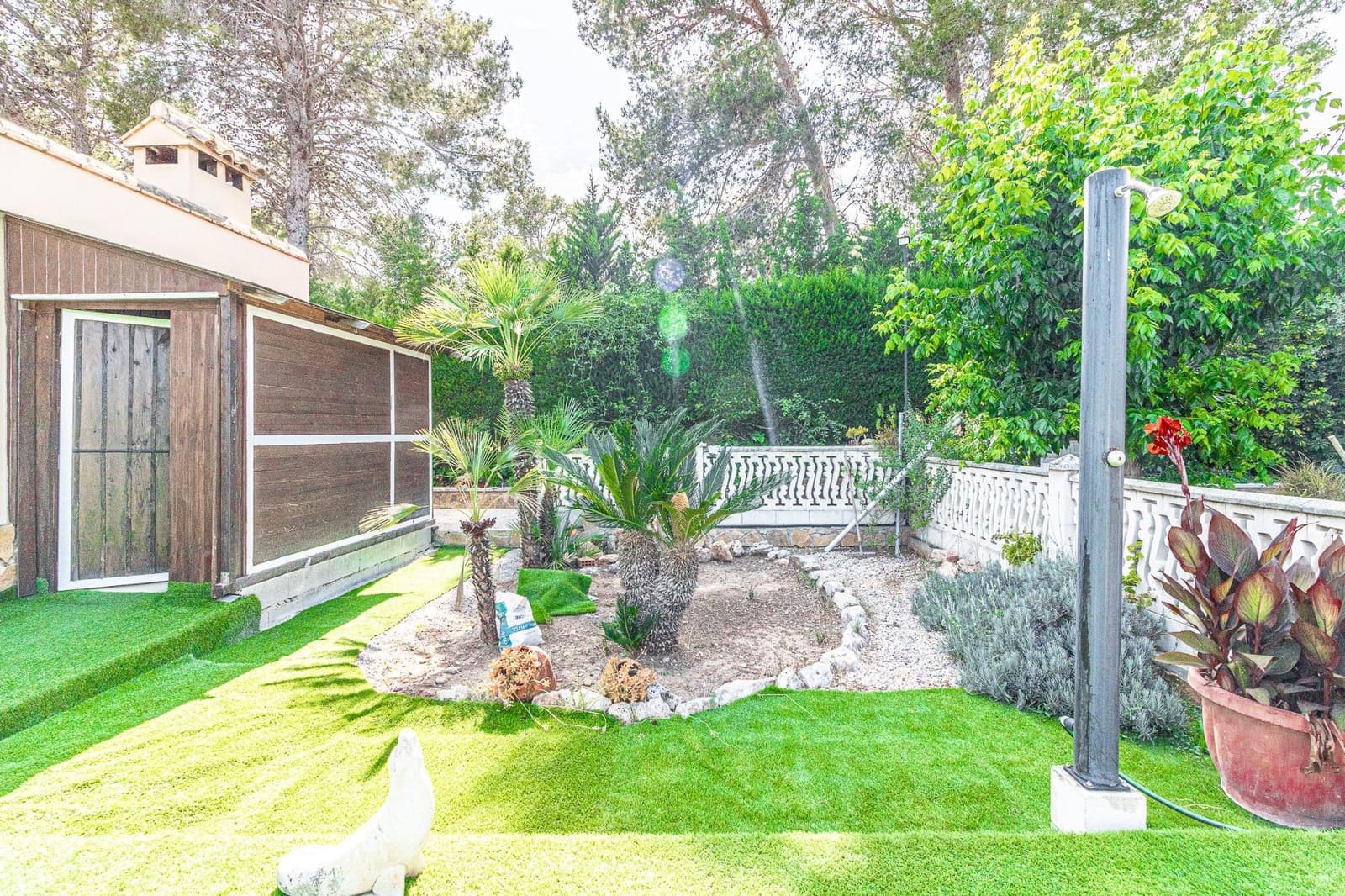 4 makuuhuone Huvila myytävänä paikassa Alberic mukana uima-altaan 
autotalli - 360 000 € (Ref: 9360170)