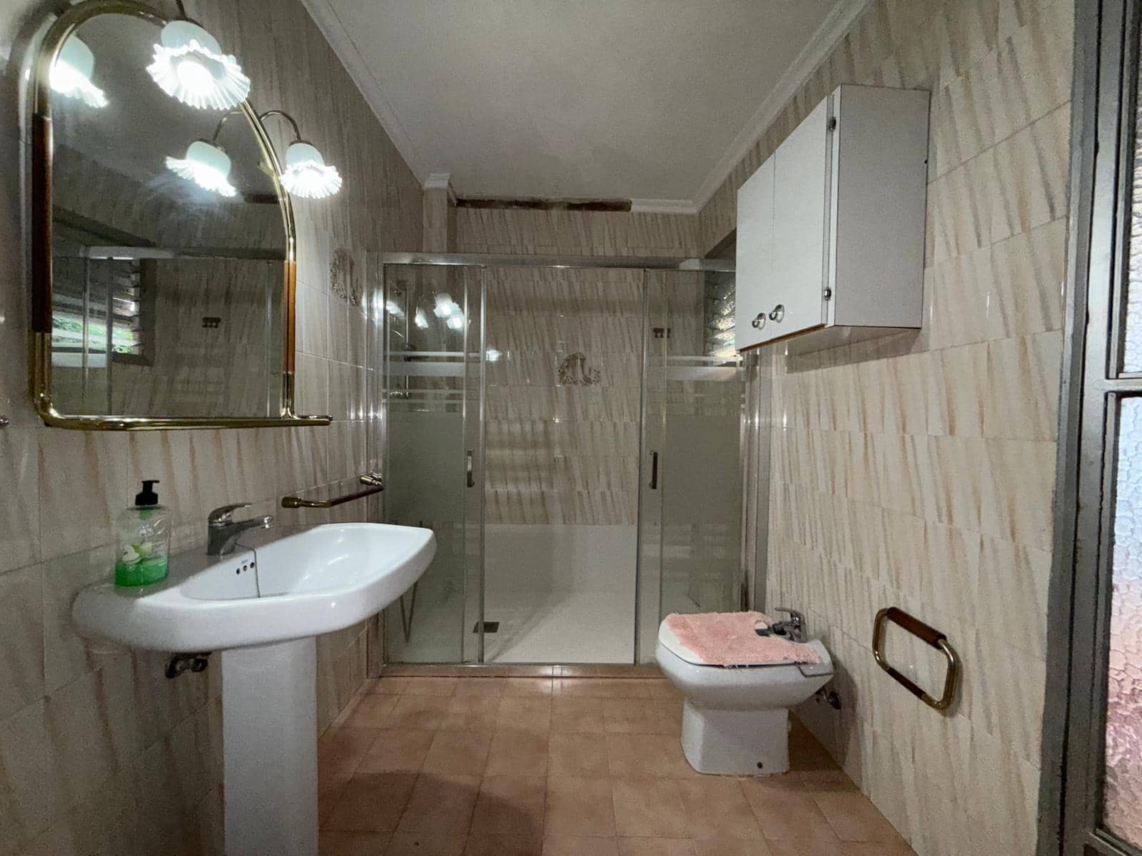 4 soveværelse Byhus til salg i Alginet - € 195.000 (Ref: 9360171)