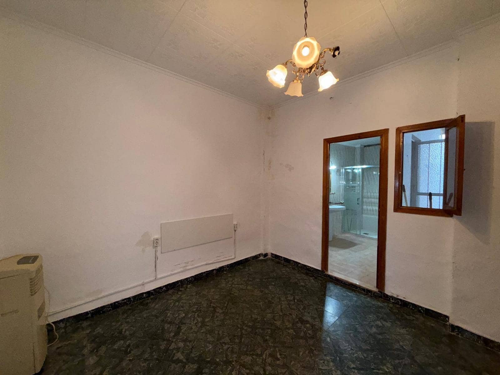 4 soveværelse Byhus til salg i Alginet - € 195.000 (Ref: 9360171)