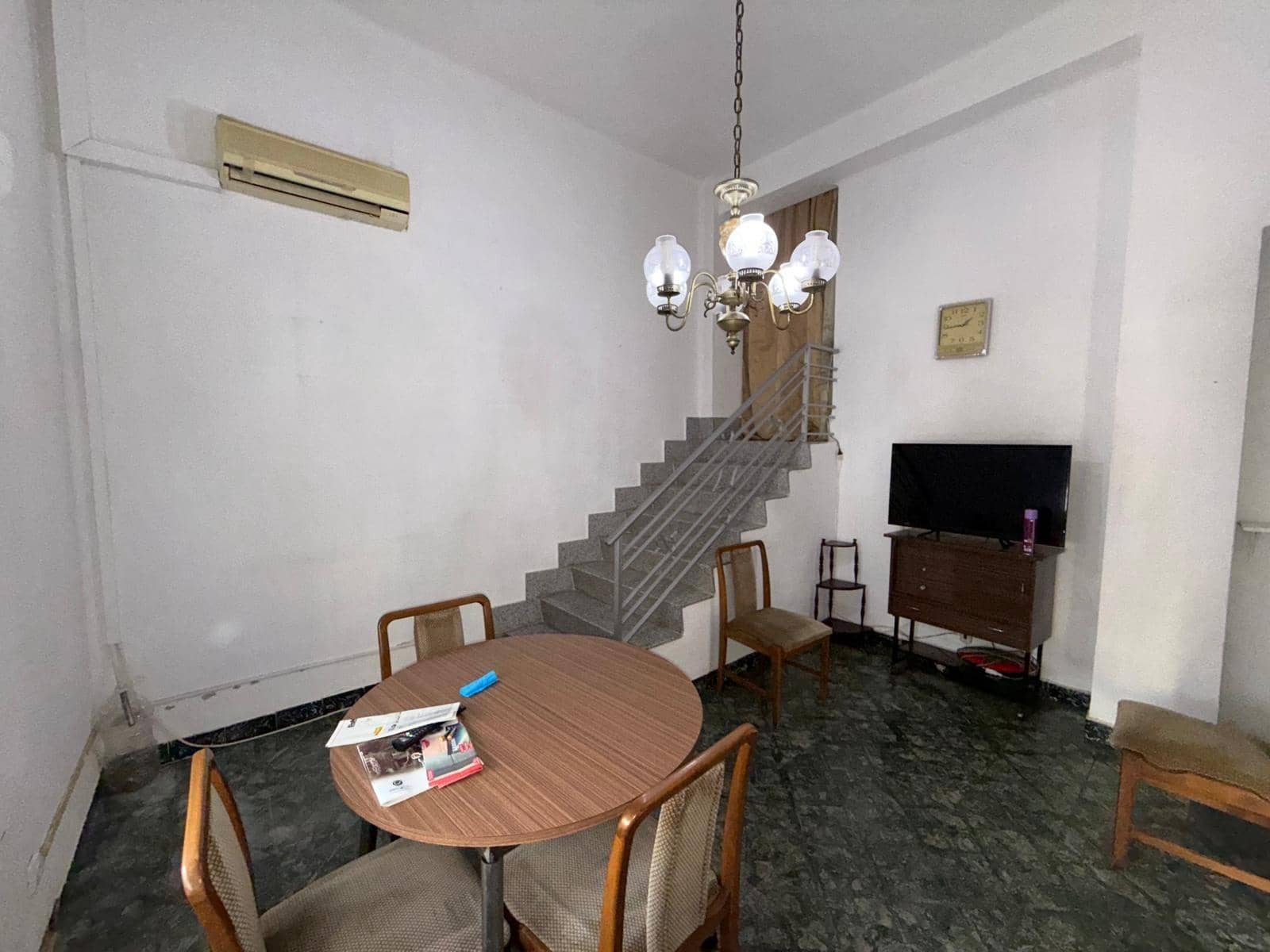 4 soveværelse Byhus til salg i Alginet - € 195.000 (Ref: 9360171)