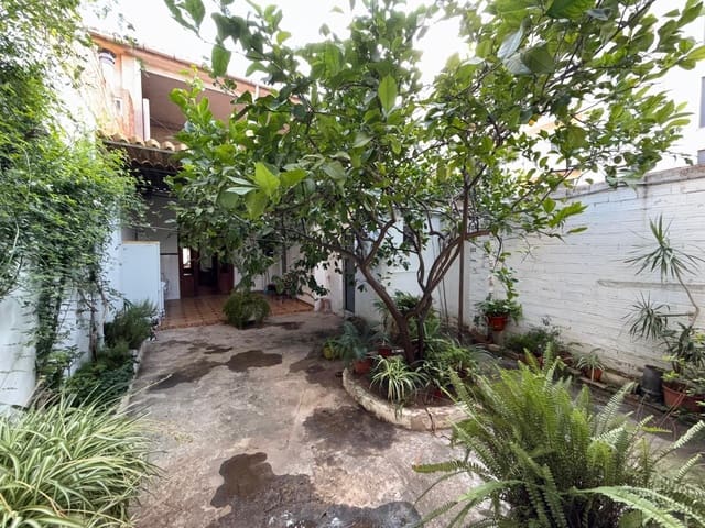 4 bedroom Townhouse for sale in Alginet - € 195,000 (Ref: 9360171)