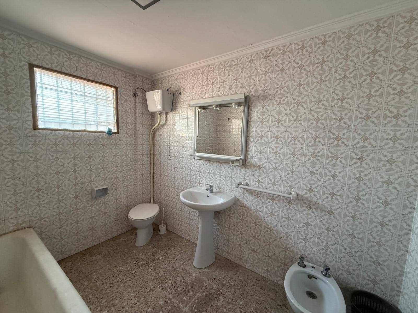 5 soveværelse Byhus til salg i Alginet - € 195.000 (Ref: 9360172)