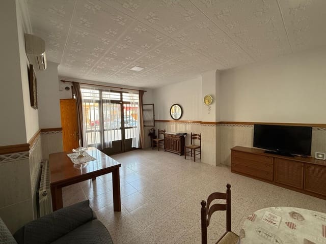 5 bedroom Townhouse for sale in Alginet - € 195,000 (Ref: 9360172)