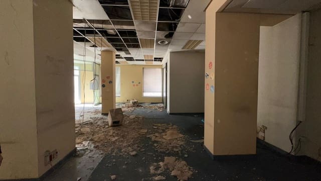 4 bedroom Townhouse for sale in Carlet with garage - € 200,000 (Ref: 9360174)