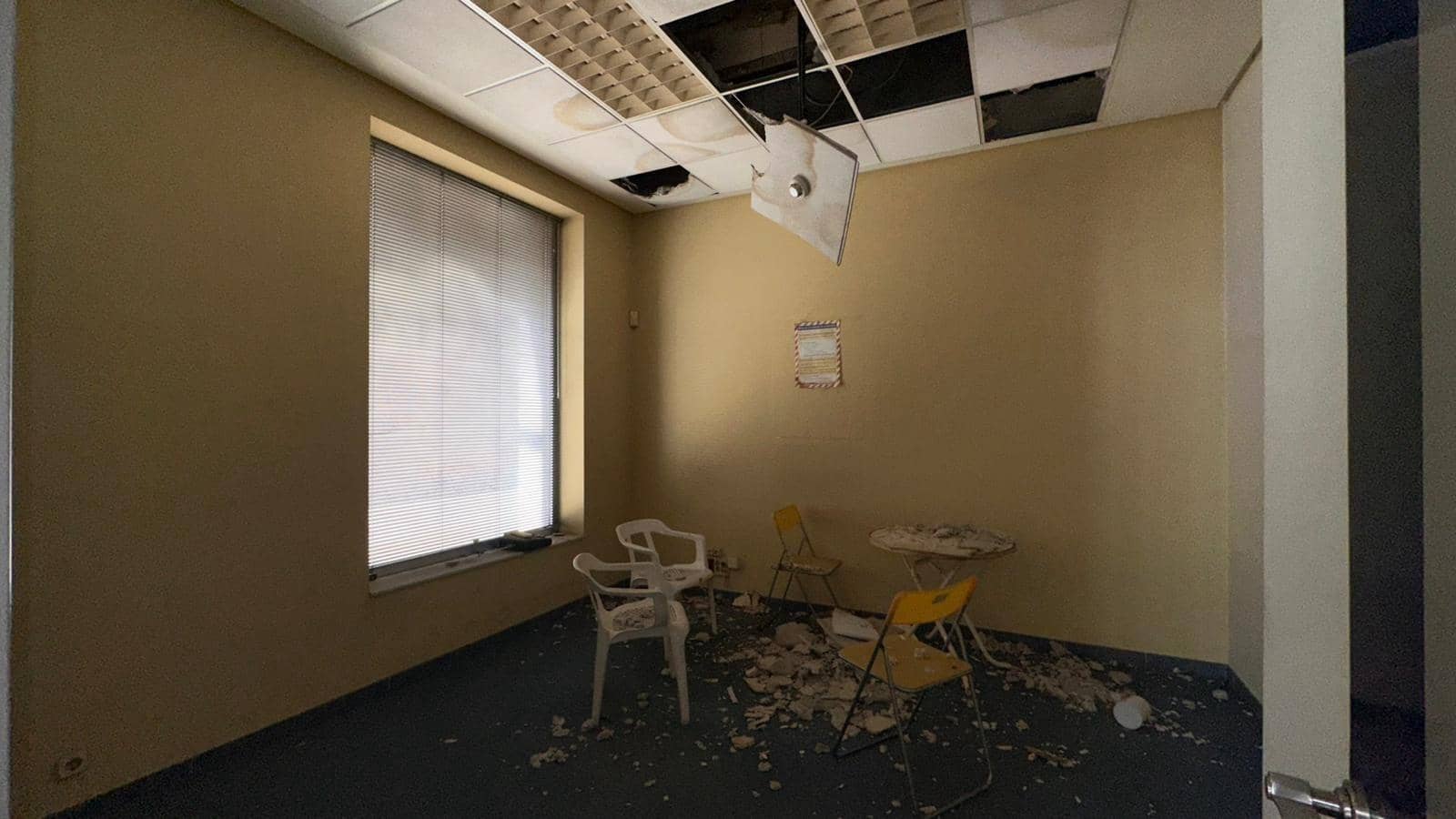 4 slaapkamer Huis te koop in Carlet met garage - € 200.000 (Ref: 9360174)