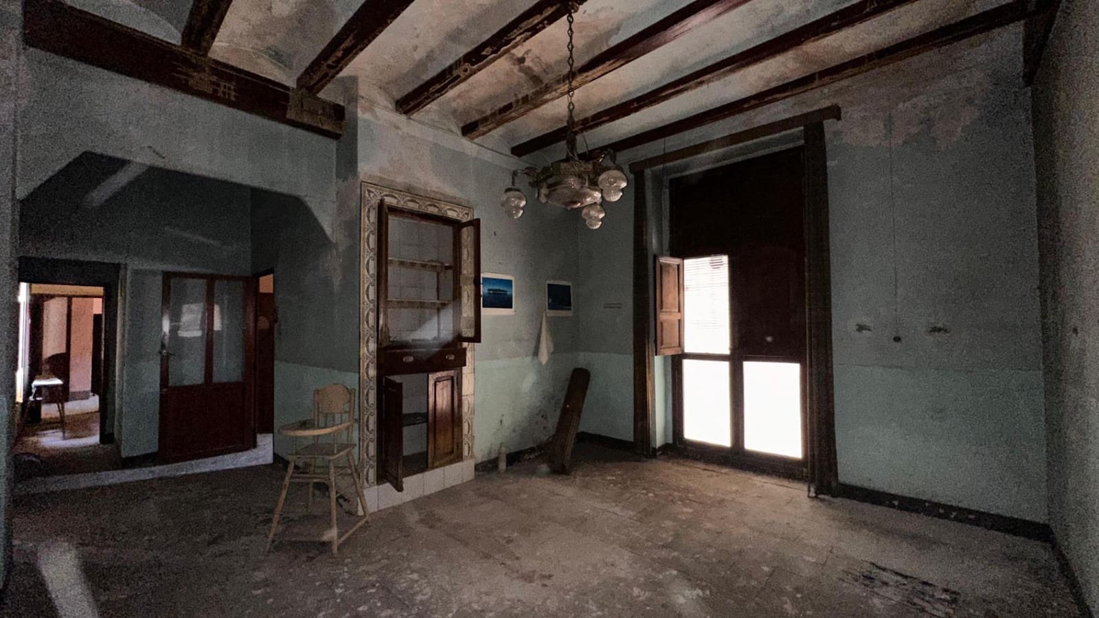 4 slaapkamer Huis te koop in Carlet met garage - € 200.000 (Ref: 9360174)