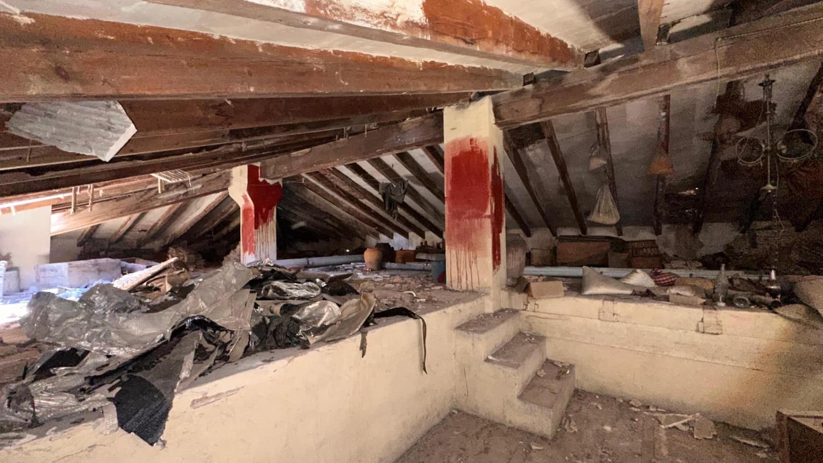 4 slaapkamer Huis te koop in Carlet met garage - € 200.000 (Ref: 9360174)