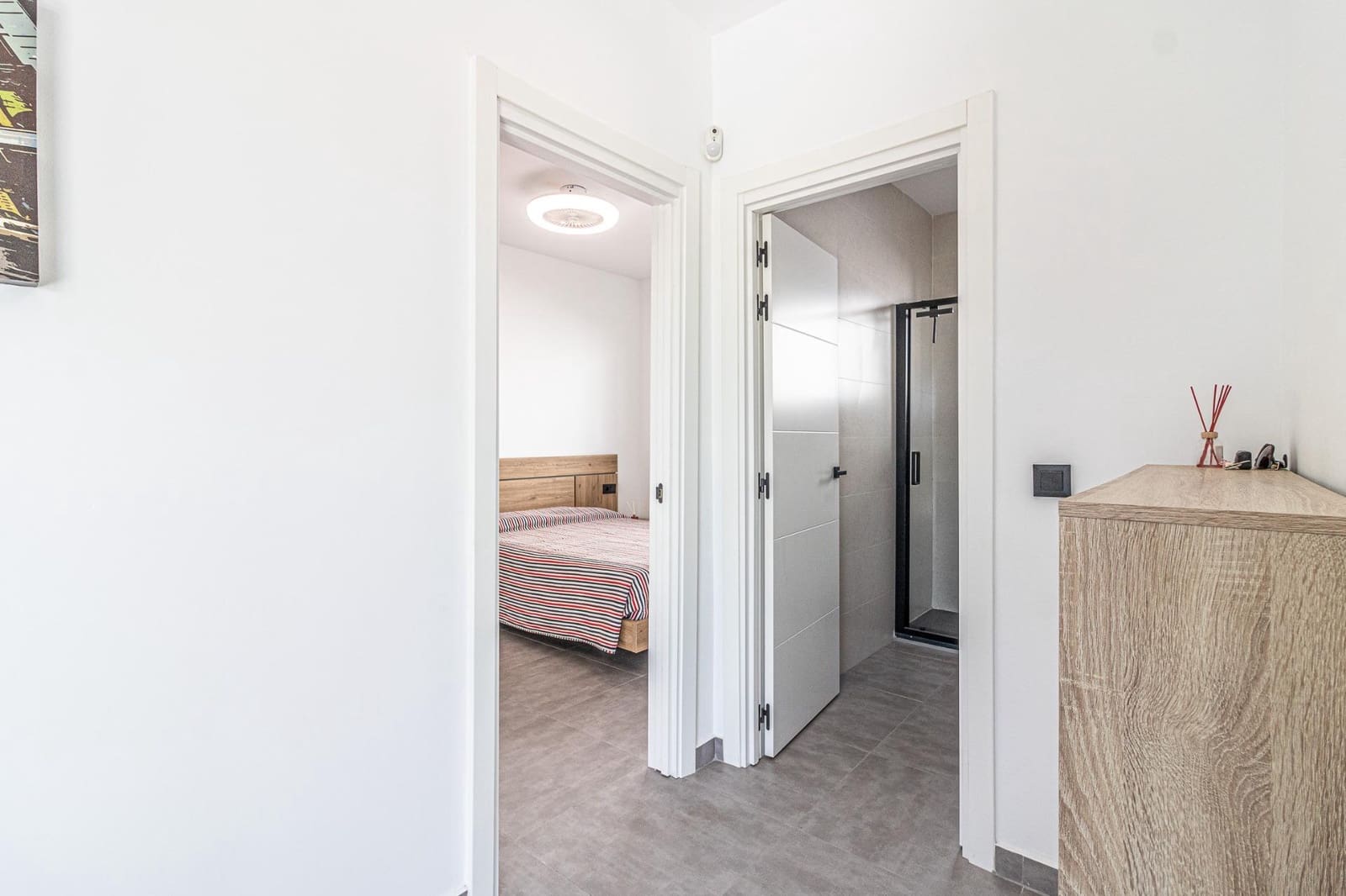 3 sypialnia Willa na sprzedaż w Catadau z basenem garażem - 398 000 € (Ref: 9375217)