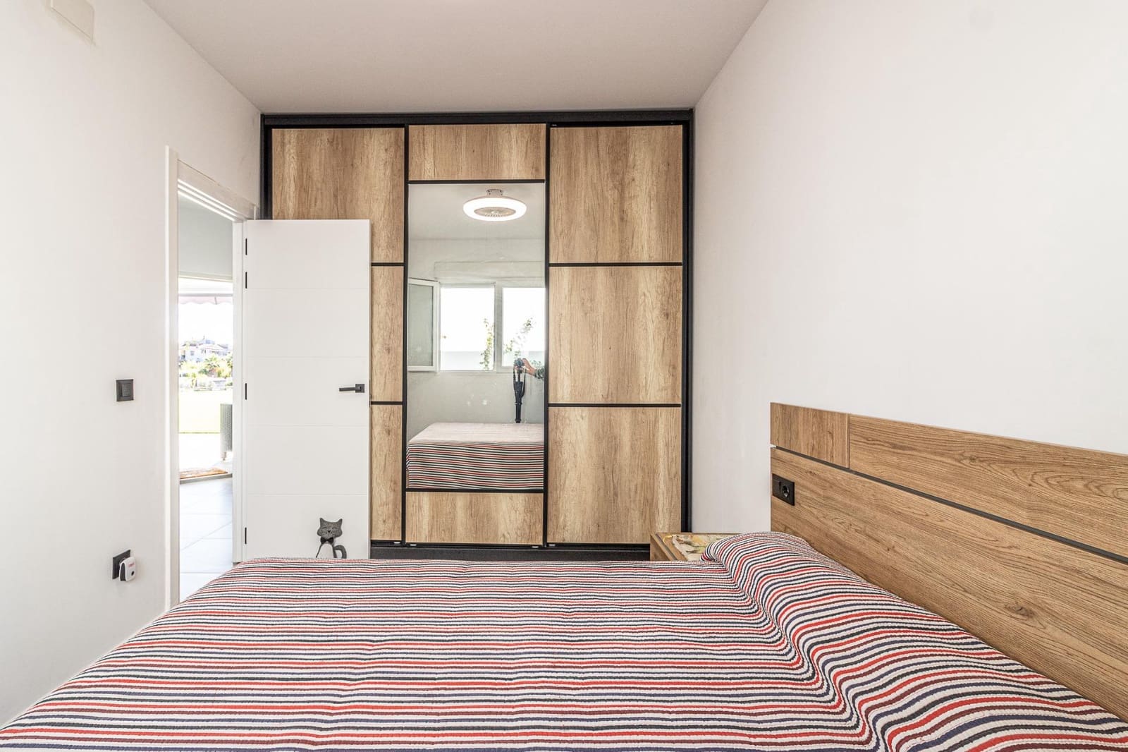 3 sypialnia Willa na sprzedaż w Catadau z basenem garażem - 398 000 € (Ref: 9375217)