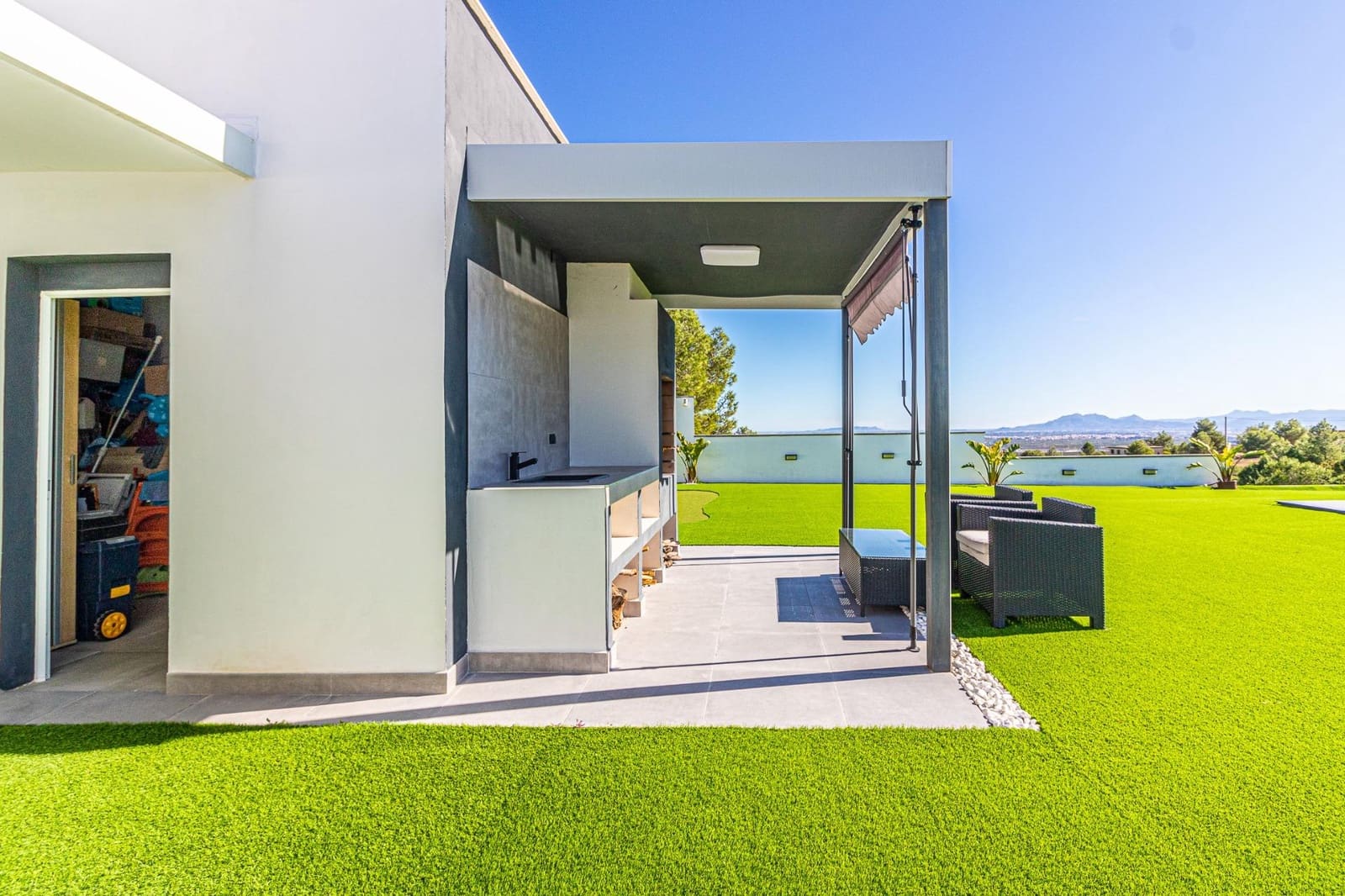 3 sypialnia Willa na sprzedaż w Catadau z basenem garażem - 398 000 € (Ref: 9375217)