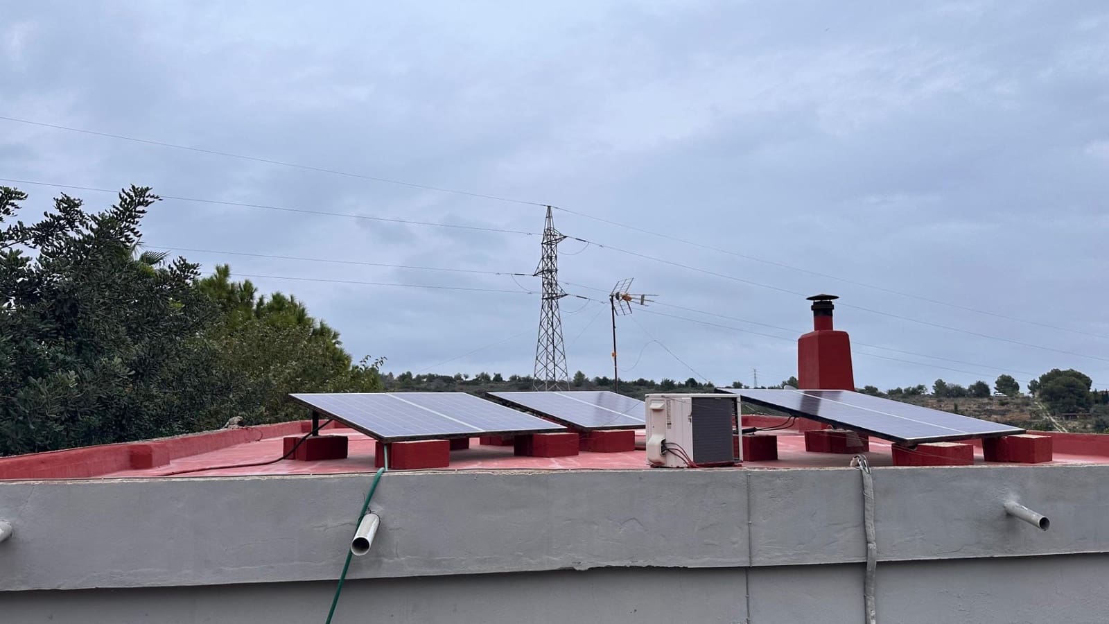 4 soveværelse Villa til salg i Guadassuar med swimmingpool - € 130.000 (Ref: 9375218)