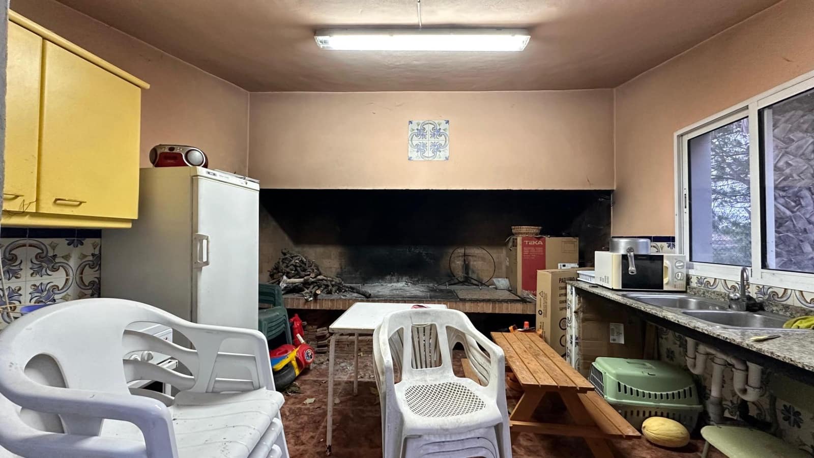 4 soveværelse Villa til salg i Guadassuar med swimmingpool - € 130.000 (Ref: 9375218)