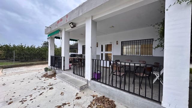 4 soveværelse Villa til salg i Guadassuar med swimmingpool - € 130.000 (Ref: 9375218)