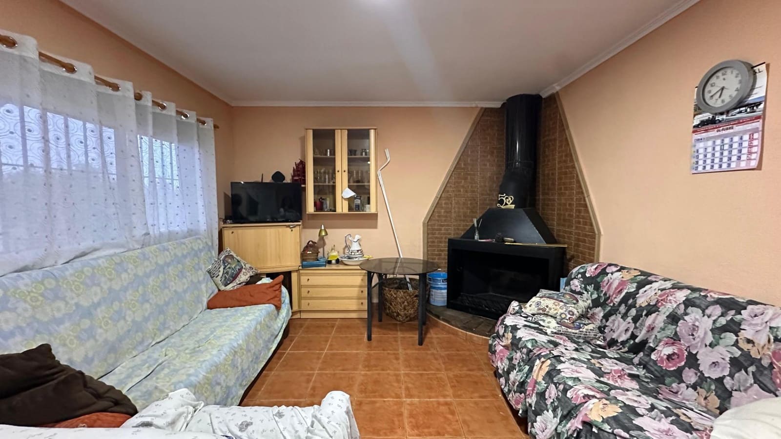 4 soveværelse Villa til salg i Guadassuar med swimmingpool - € 130.000 (Ref: 9375218)