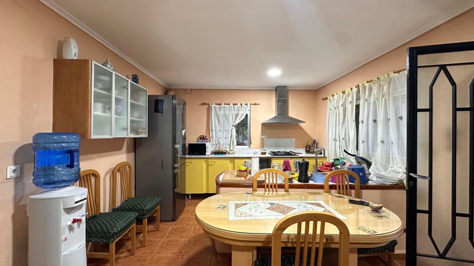 4 soveværelse Villa til salg i Guadassuar med swimmingpool - € 130.000 (Ref: 9375218)