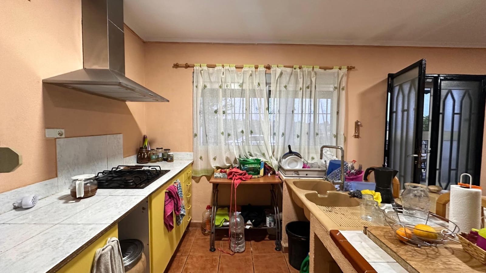 4 soveværelse Villa til salg i Guadassuar med swimmingpool - € 130.000 (Ref: 9375218)