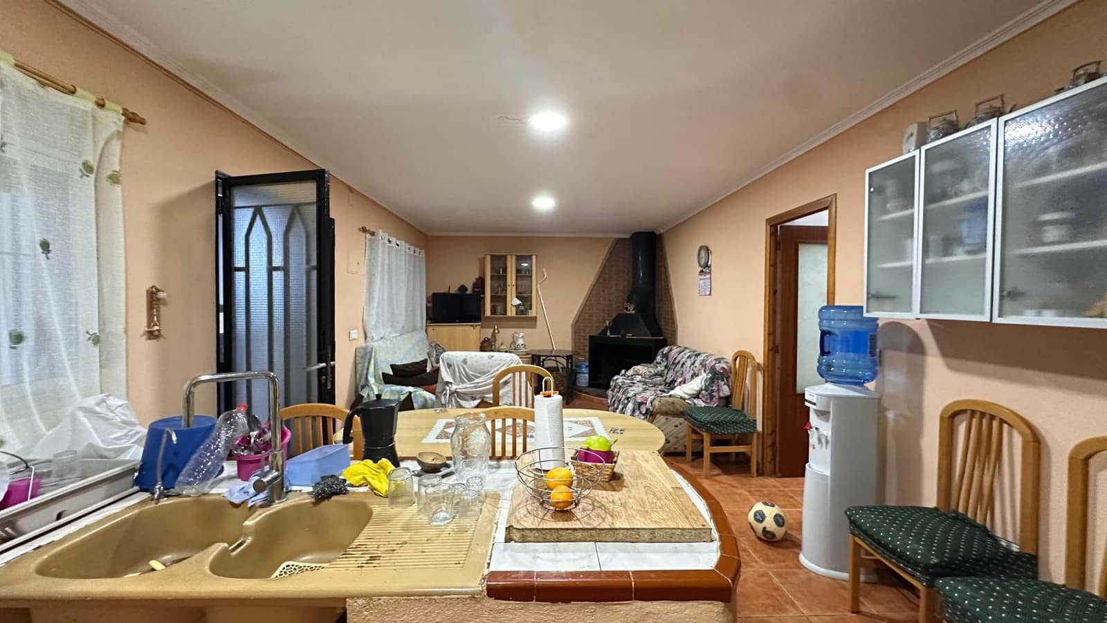 4 soveværelse Villa til salg i Guadassuar med swimmingpool - € 130.000 (Ref: 9375218)