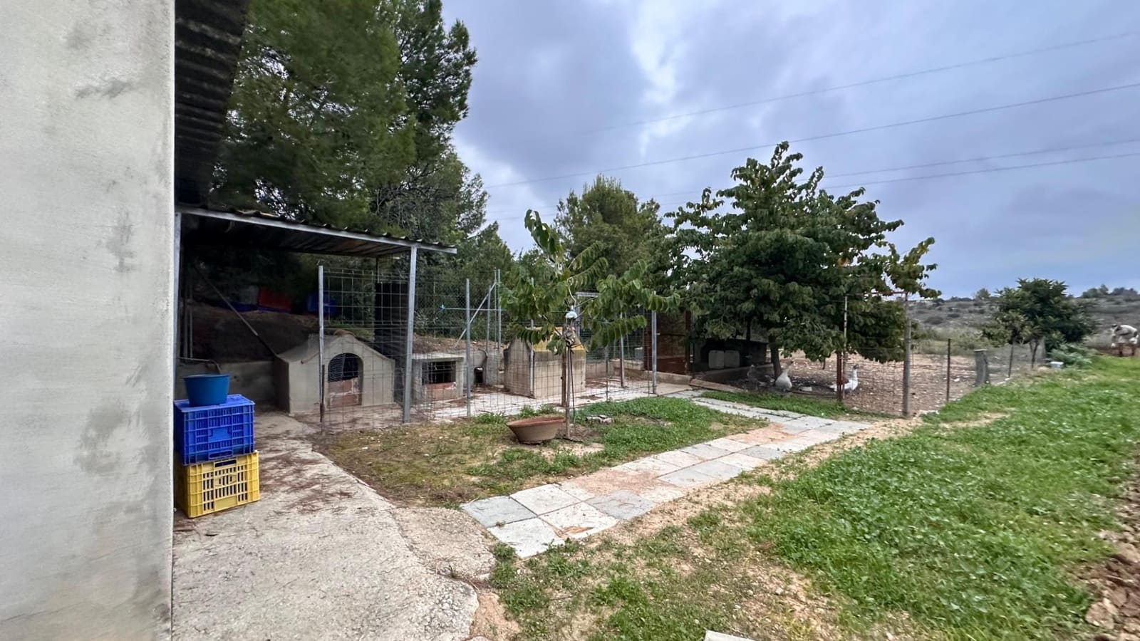 4 soveværelse Villa til salg i Guadassuar med swimmingpool - € 130.000 (Ref: 9375218)