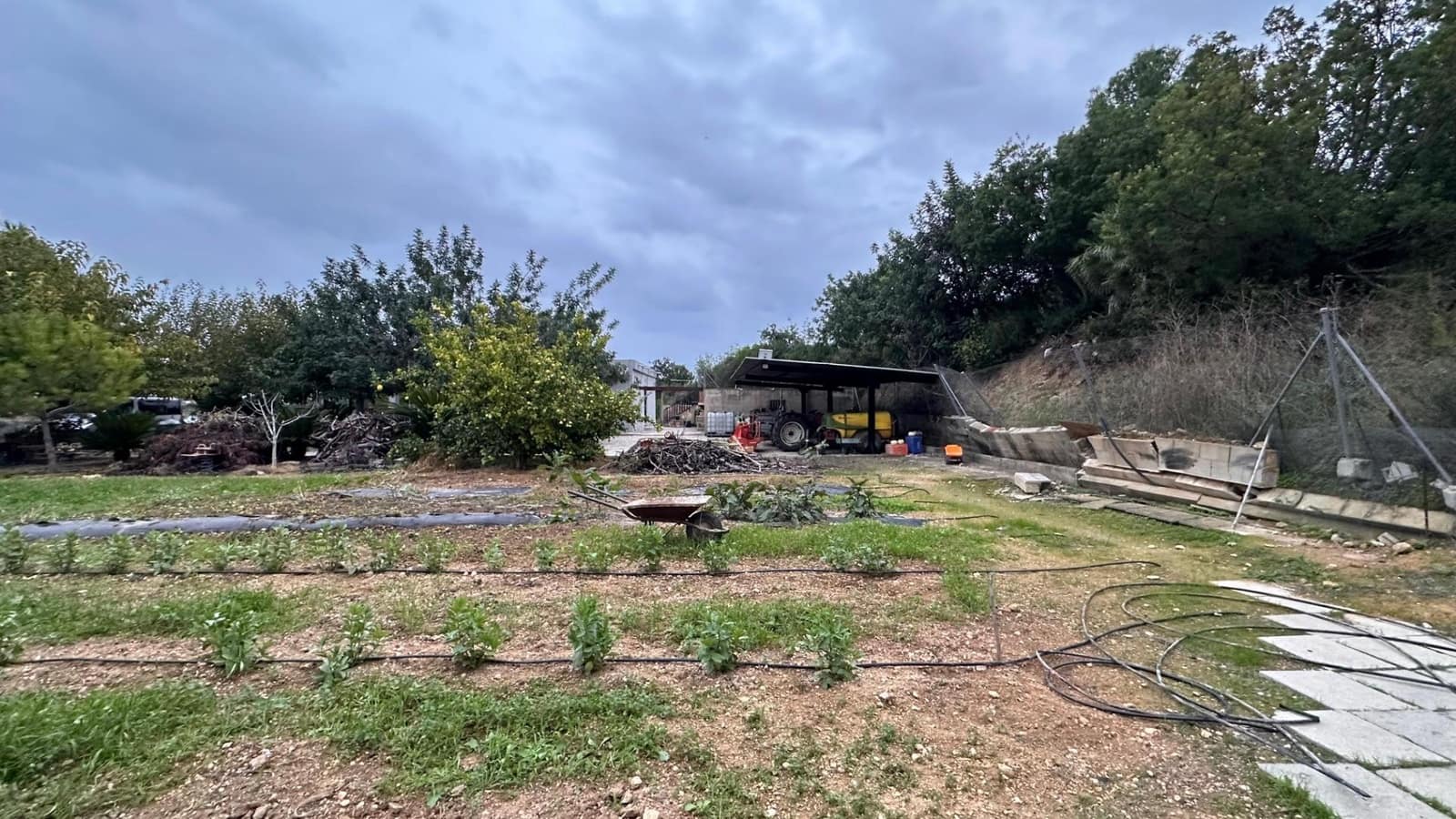 4 soveværelse Villa til salg i Guadassuar med swimmingpool - € 130.000 (Ref: 9375218)