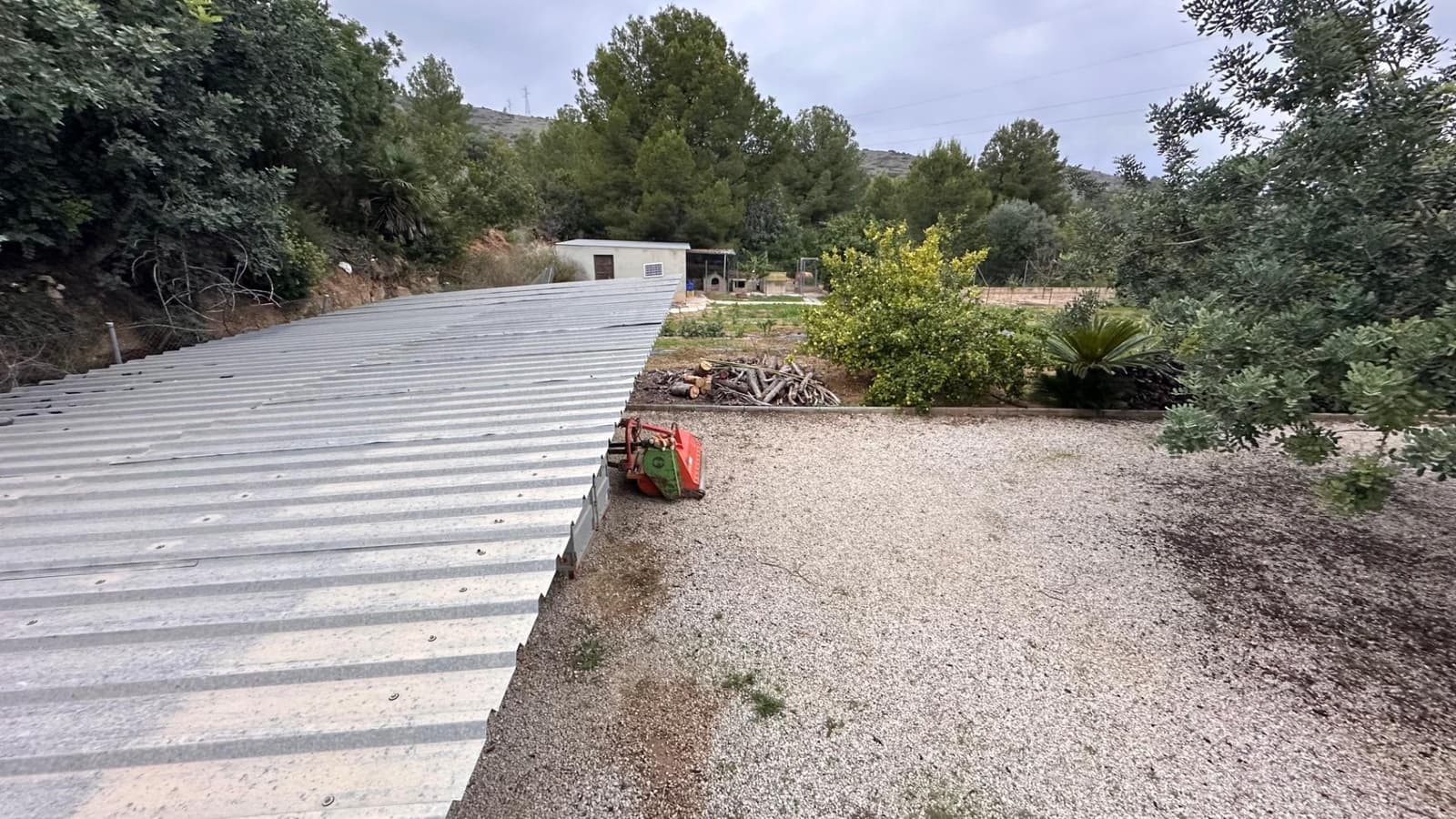 4 soveværelse Villa til salg i Guadassuar med swimmingpool - € 130.000 (Ref: 9375218)