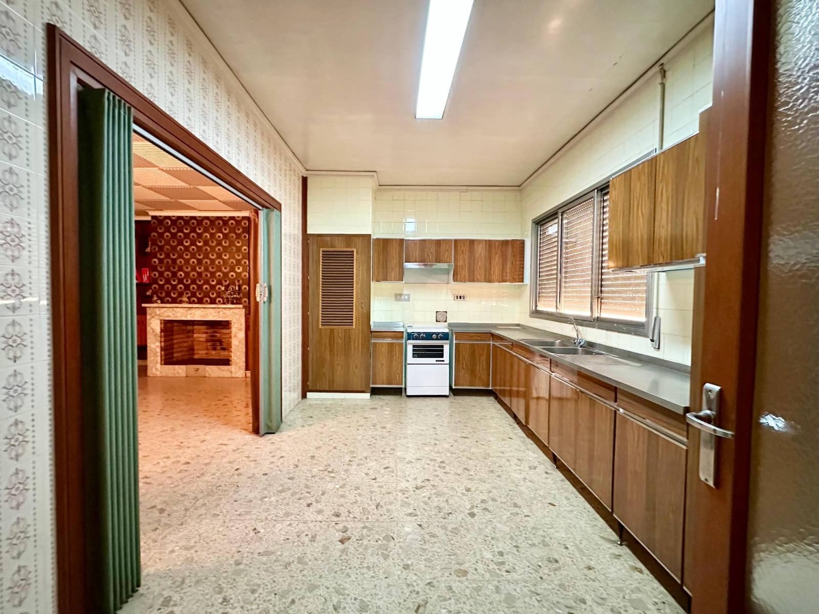 5 slaapkamer Flat te koop in Carlet - € 175.000 (Ref: 9379245)