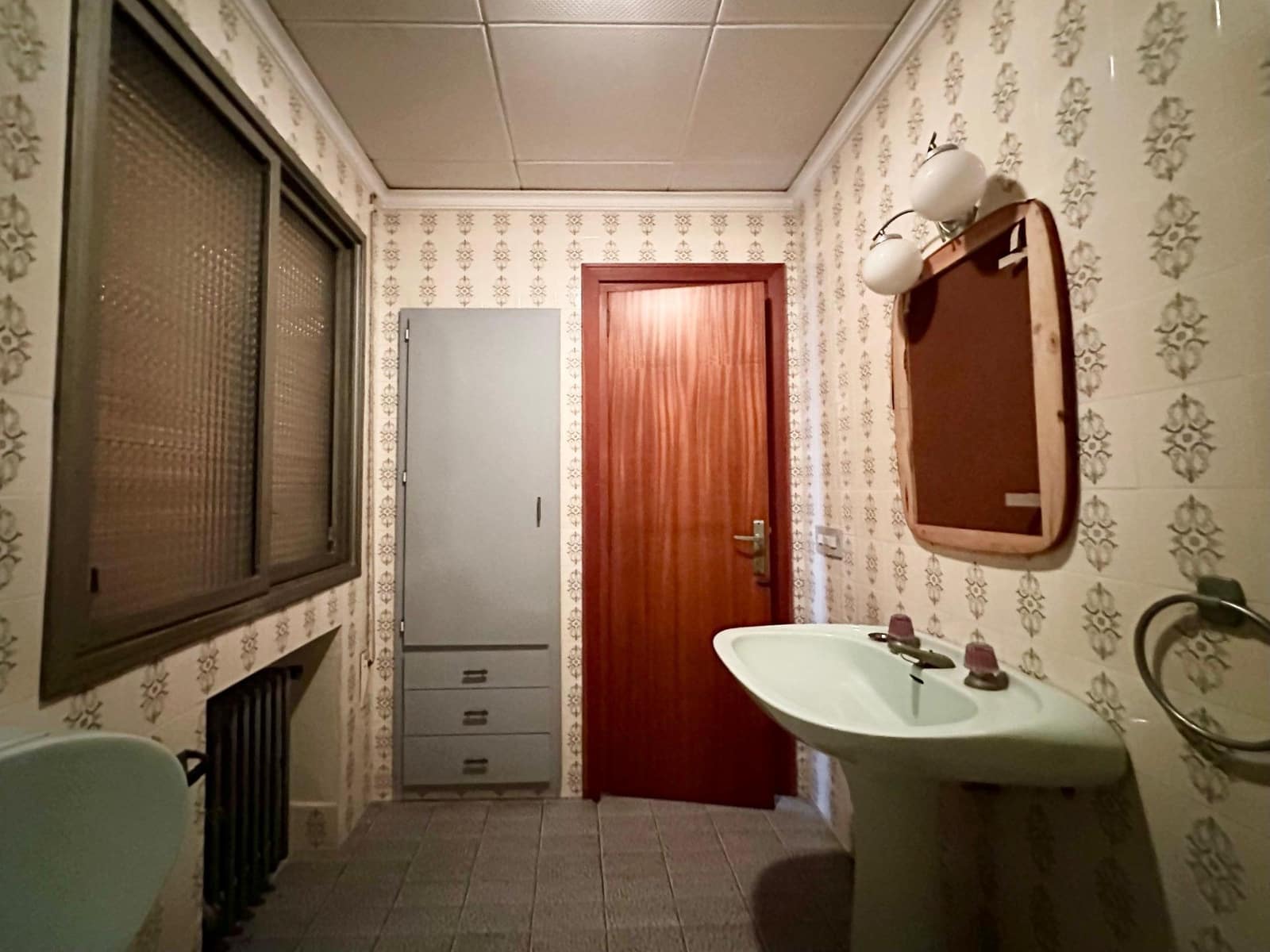 5 slaapkamer Flat te koop in Carlet - € 175.000 (Ref: 9379245)