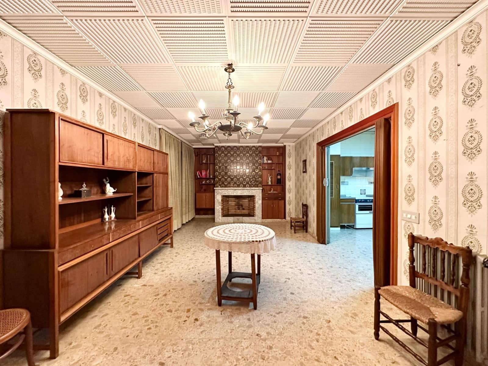 5 slaapkamer Flat te koop in Carlet - € 175.000 (Ref: 9379245)