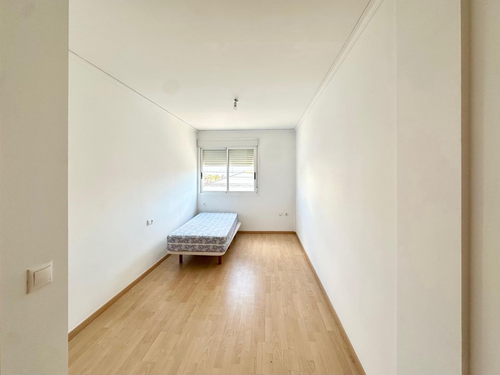 4 sypialnia Dom szeregowy na sprzedaż w Carlet - 149 900 € (Ref: 9401358)