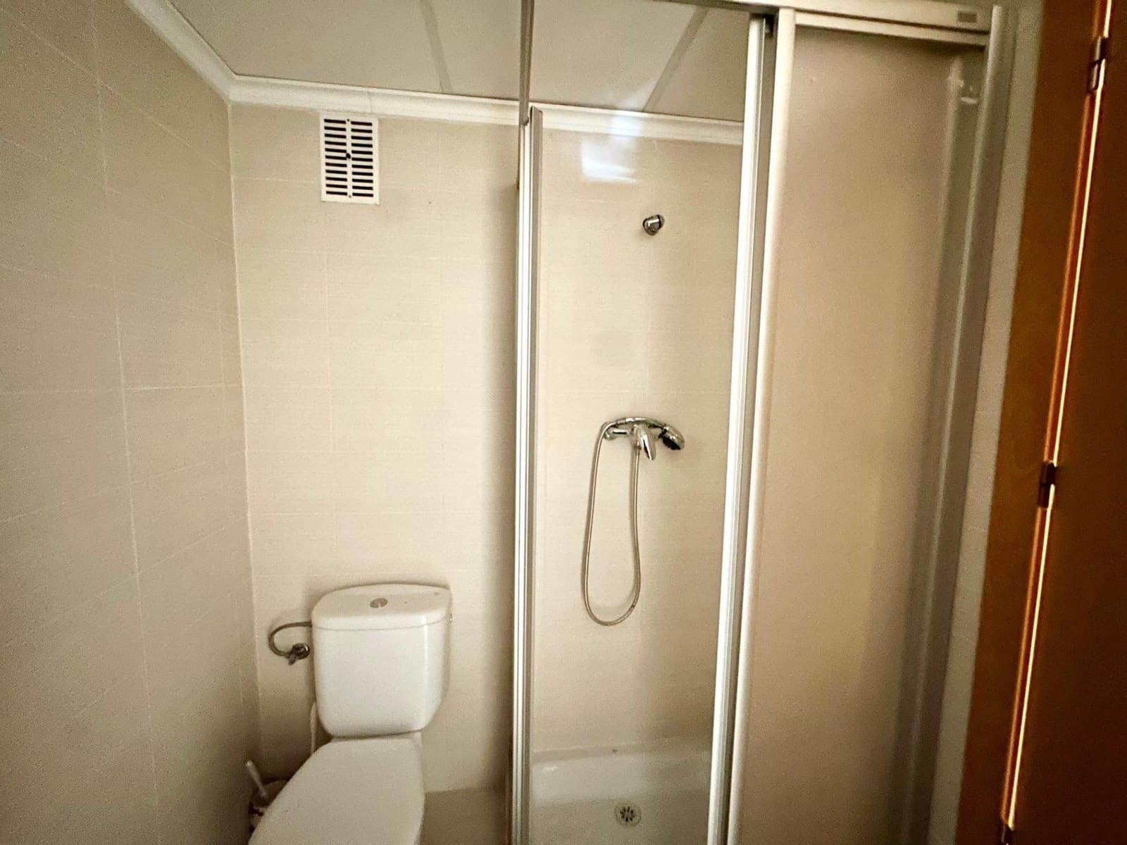 4 sypialnia Dom szeregowy na sprzedaż w Carlet - 149 900 € (Ref: 9401358)