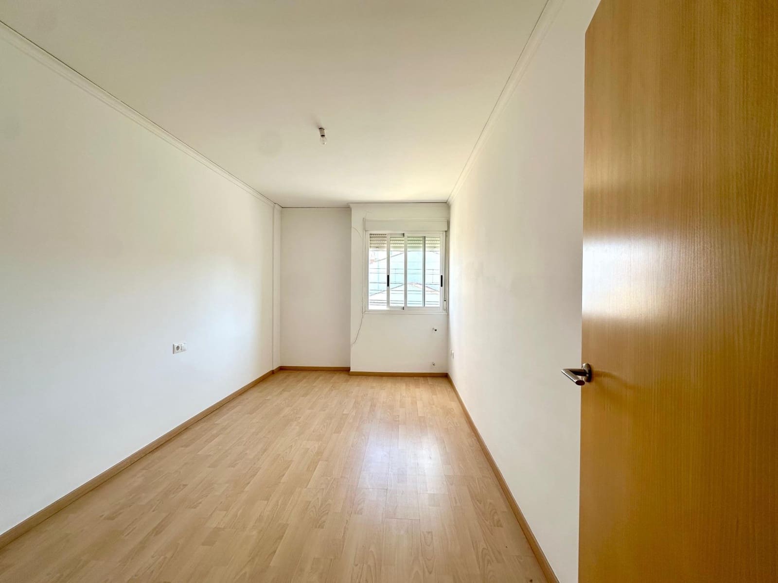 4 sypialnia Dom szeregowy na sprzedaż w Carlet - 149 900 € (Ref: 9401358)